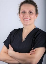 Dt. Şahinder Önder, Aesthetic Dentist